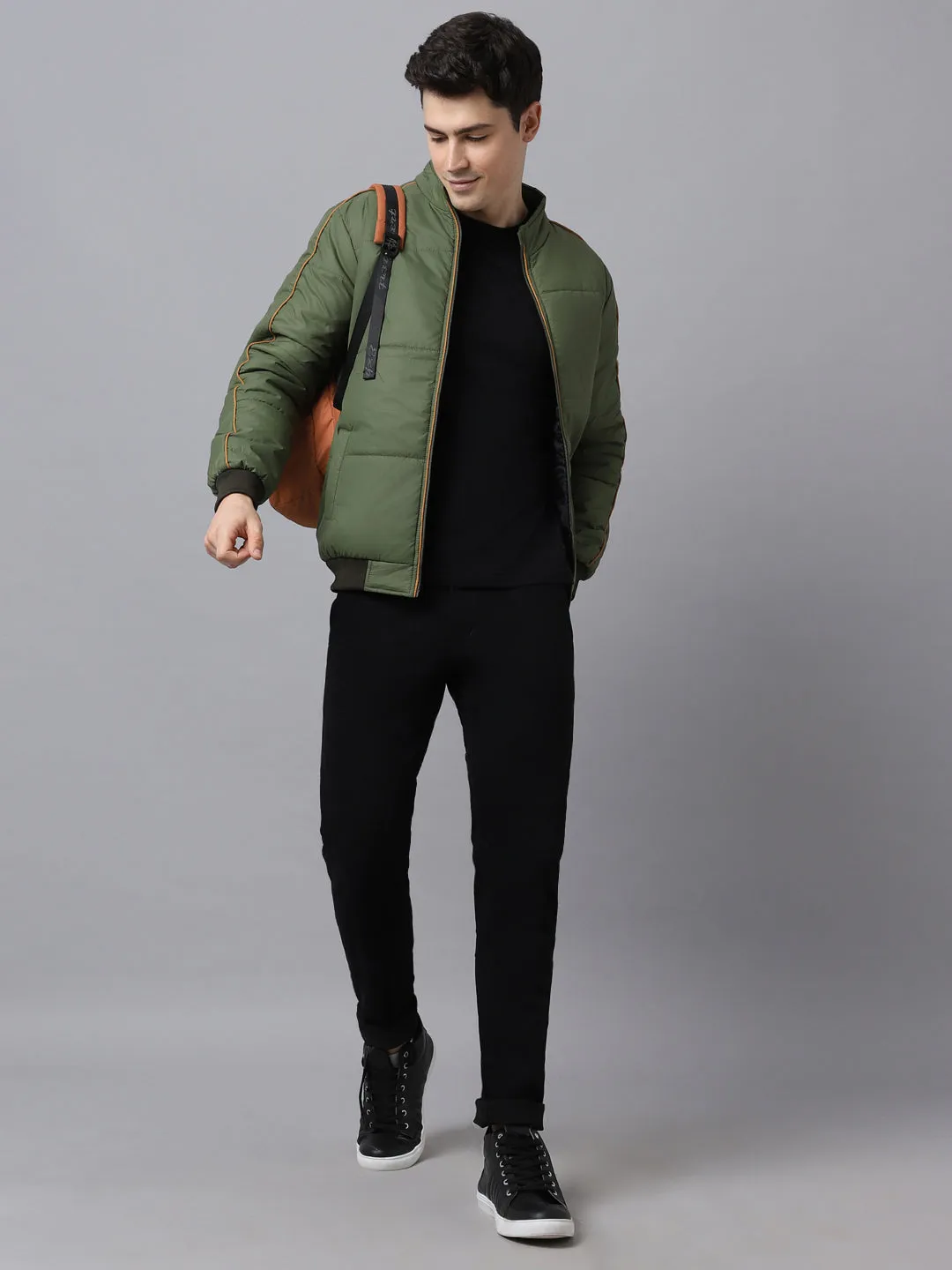 Men's Green Full Sleeve Zippered Puffer Jacket